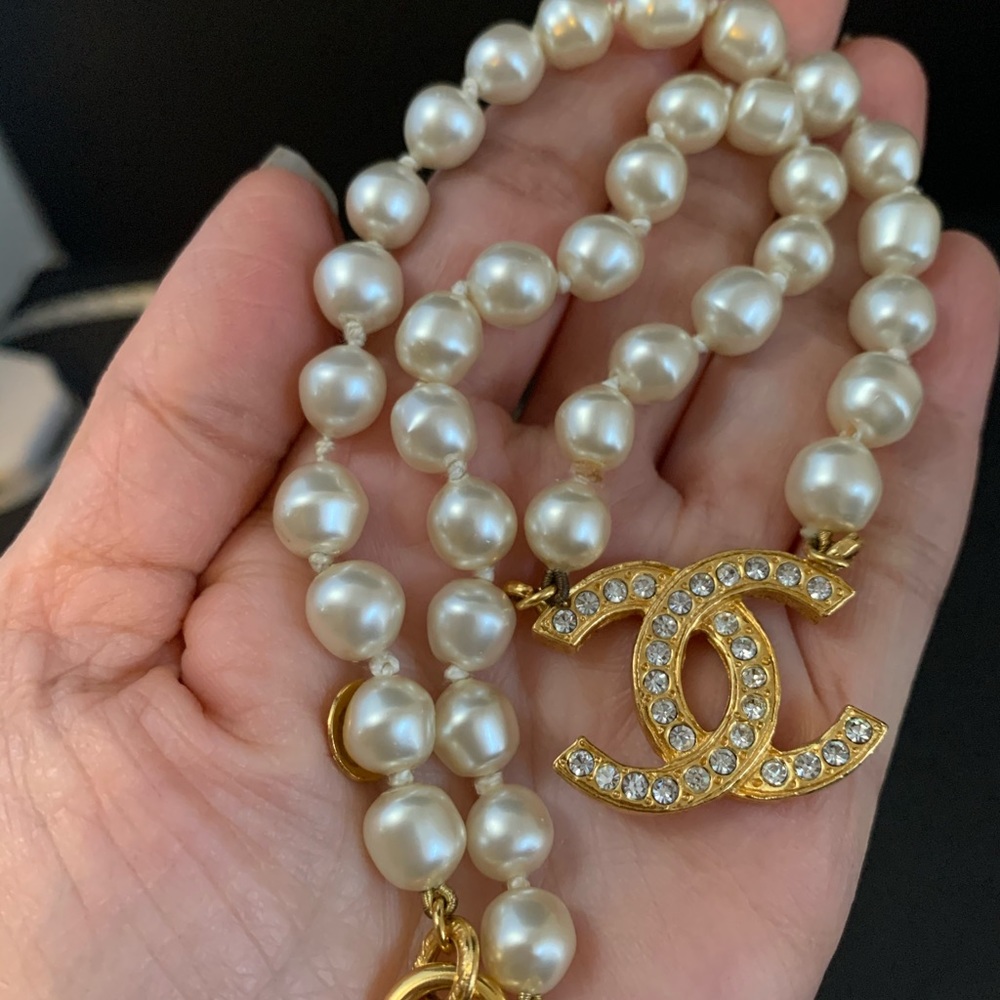 Chanel CC Logo pearl necklace - Picture 3 of 6